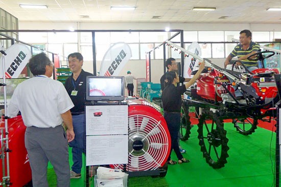 Japanese hi-tech products are displayed at the fair (Photo: SGGP) Japanese hi-tech products are displayed at the fair (Photo: SGGP)