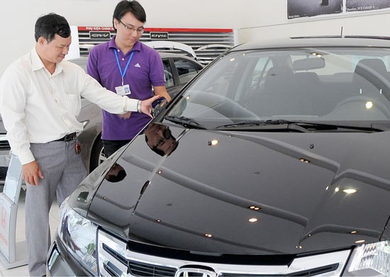 The Vietnam Automobile Manufacturers' Association proposes to reduce special consumption tax to lower local production costs (Photo: SGGP) The Vietnam Automobile Manufacturers' Association proposes to reduce special consumption tax to lower local production costs (Photo: SGGP)