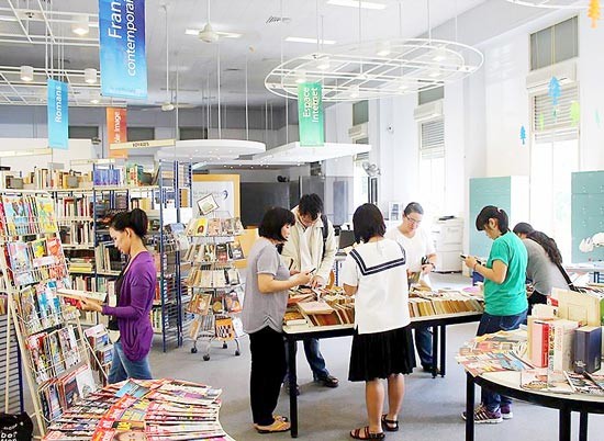 Old book festival takes place in Ho Chi Minh City. (Photo:SGGP) Old book festival takes place in Ho Chi Minh City. (Photo:SGGP)