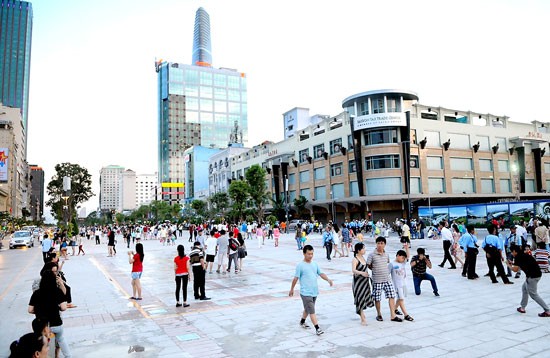 Nguyen Hue Walking Street (Photo: Sggp) Nguyen Hue Walking Street (Photo: Sggp)