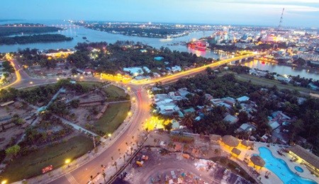 A corner of Ninh Kieu ward of Can Tho City in the Mekong Delta. Experts say that the infrastructure needs of the Cuu Long (Mekong) Delta to battle the impact of climate change will be a key factor before setting up six agro-ecological zones in the region. (Photo: VNA/VNS) A corner of Ninh Kieu ward of Can Tho City in the Mekong Delta. Experts say that the infrastructure needs of the Cuu Long (Mekong) Delta to battle the impact of climate change will be a key factor before setting up six agro-ecological zones in the region. (Photo: VNA/VNS)