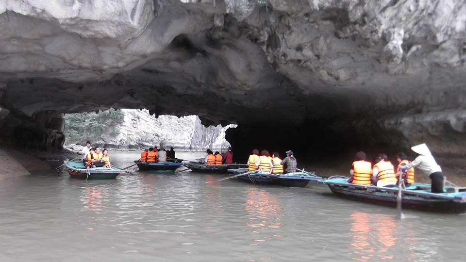 A view of Ha Long Bay (Photo: C.Tuong) A view of Ha Long Bay (Photo: C.Tuong)