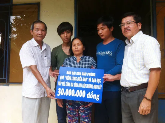Hỗ trợ gia đình ngư dân nghèo bị bắn chết ở Trường Sa 30 triệu đồng