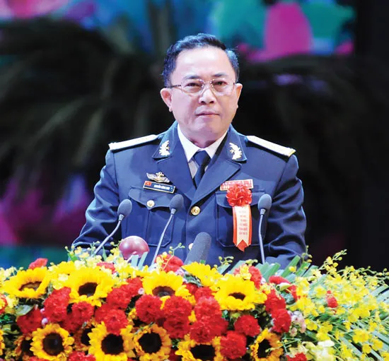 Đưa công tác thi đua gắn với công việc hằng ngày của mỗi người ảnh 3