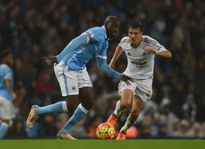 Man.City – Swansea 2-1: Run rẩy trong mưa ảnh 1 Man.City – Swansea 2-1: Run rẩy trong mưa ảnh 1