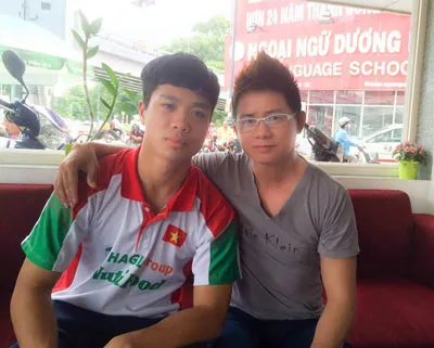 Ca sĩ, nhạc sĩ trẻ Cáp Anh Tài: Làm mới ca khúc “Quả bóng vàng Việt Nam” theo phong cách hiện đại ảnh 1 Ca sĩ, nhạc sĩ trẻ Cáp Anh Tài: Làm mới ca khúc “Quả bóng vàng Việt Nam” theo phong cách hiện đại ảnh 1