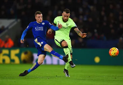 Câu chuyện của 0-0 ảnh 1