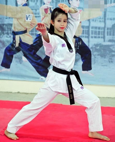 Chau Tuyet Van wins the most favorite athlete. Chau Tuyet Van wins the most favorite athlete.