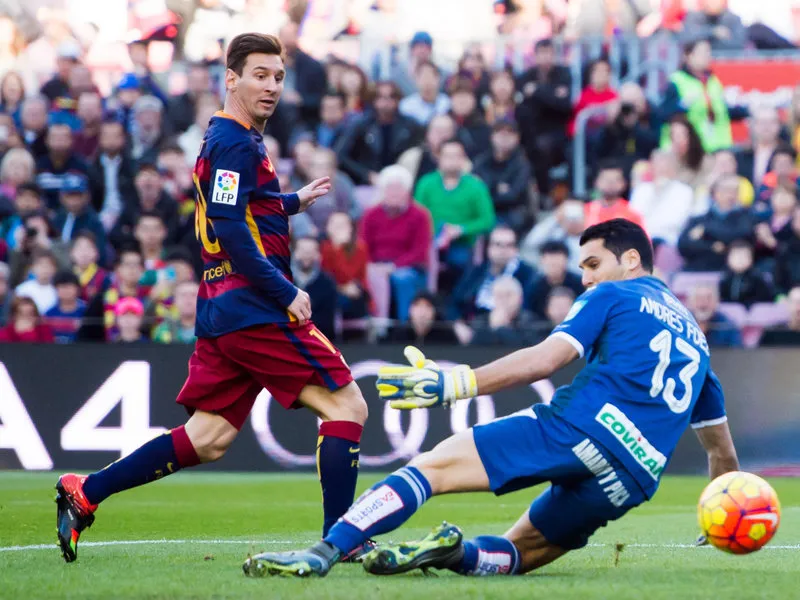 Vòng 19 - La Liga: Barcelona chiếm lại ngôi đầu bảng ảnh 1