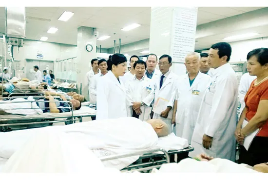 Cẩn trọng dịch bệnh, cấp cứu ngày tết