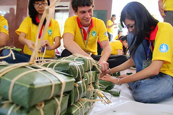 Để những ngày tết còn đọng lại