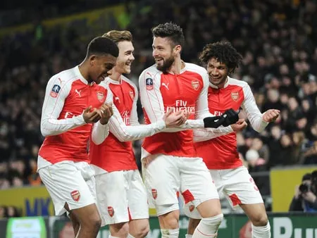 Real Madrid và Wolfsburg vào tứ kết Champions League 2016 ảnh 3