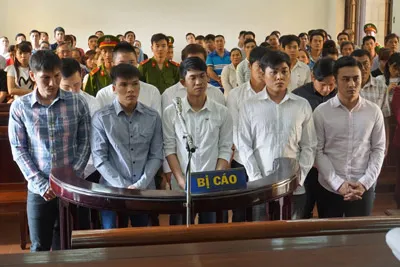 Giọt nước mắt muộn màng ảnh 1 Giọt nước mắt muộn màng ảnh 1