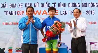 Cuộc đua xe đạp nữ quốc tế Bình Dương 2016: Nhật Bản lập cú đúp ảnh 1 Cuộc đua xe đạp nữ quốc tế Bình Dương 2016: Nhật Bản lập cú đúp ảnh 1