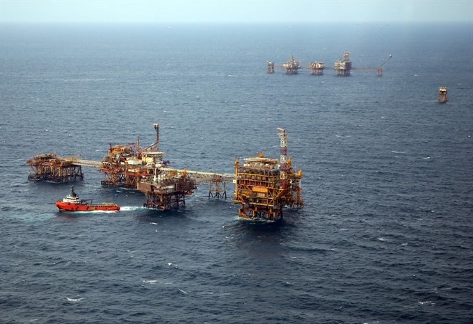 Oil rigs of the Vietnam-Russia Joint Venture Vietsovpetro at Bạch Hổ oil field. (Photo: VNA/VNS) Oil rigs of the Vietnam-Russia Joint Venture Vietsovpetro at Bạch Hổ oil field. (Photo: VNA/VNS)