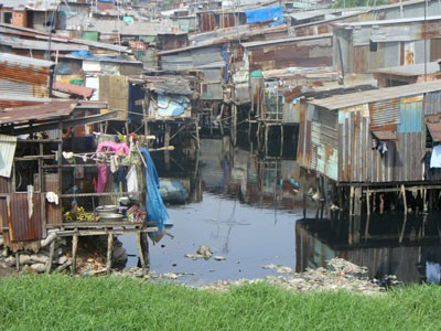 Slupms in Tau Hu canal in district 8 (Photo: ANh Quan ) Slupms in Tau Hu canal in district 8 (Photo: ANh Quan )