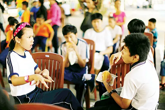 Sôi động Ngày hội trẻ em khuyết tật ảnh 4 Sôi động Ngày hội trẻ em khuyết tật ảnh 4