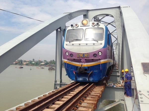 Ghenh Bridge opens to traffic on June 26 (Photo: SGGP) Ghenh Bridge opens to traffic on June 26 (Photo: SGGP)