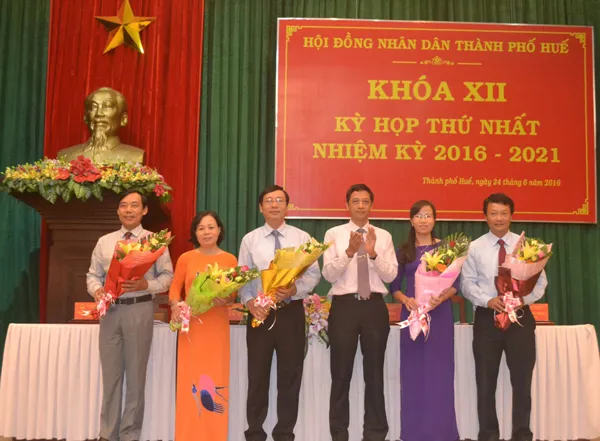 Ông Huỳnh Cư làm Chủ tịch HĐND TP Huế