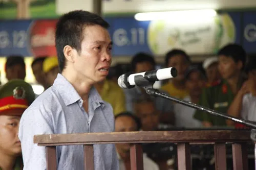 Bị buông lời xúc phạm, ra tay đâm chết người