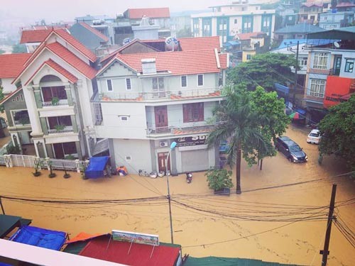 Heavy rain floods Quang Ninh. (Photo:SGGP)
