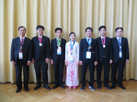 Vietnamese team Vietnamese team