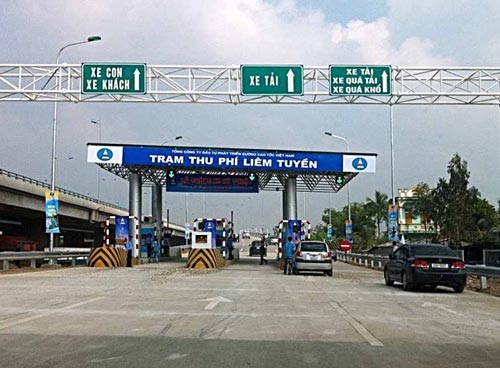 A tollbooth in Phap Van-Cau Gie expressway (Photo: SGGP) A tollbooth in Phap Van-Cau Gie expressway (Photo: SGGP)