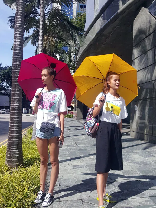 Hương Ly, Nguyễn Oanh đến Singapore chinh phục thị trường thời trang châu Á ảnh 6 Hương Ly, Nguyễn Oanh đến Singapore chinh phục thị trường thời trang châu Á ảnh 6