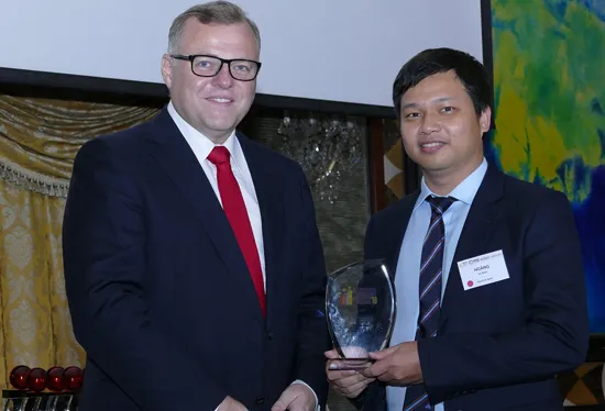 Maritime Bank hai lần liên tiếp là “Ngân hàng ngoại hối tốt nhất Việt Nam 2016”