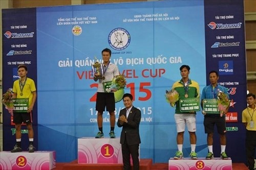 Pham Minh Tuan of Da Nang (centre) wins men’s title at the National Tennis Championship last year (Photo: thethaovietnam.vn) Pham Minh Tuan of Da Nang (centre) wins men’s title at the National Tennis Championship last year (Photo: thethaovietnam.vn)