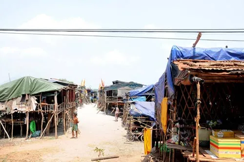 Xóm Việt kiều