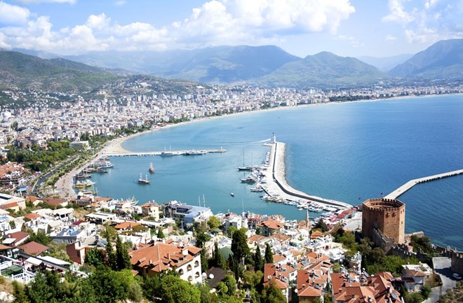 A bird-eye view of Antalya city. (Source: rehamedinglobal.com) A bird-eye view of Antalya city. (Source: rehamedinglobal.com)