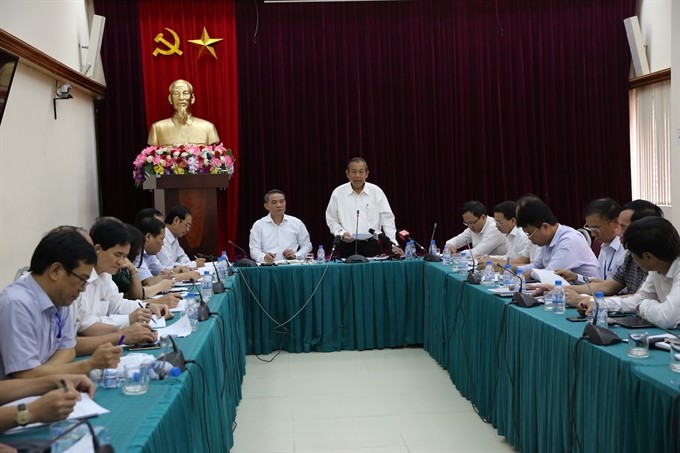 Deputy Prime Minister Trưong Hòa Bình has asked localities and agencies to strictly enforce traffic regulations, particularly government Decree 46, to cut down on traffic accidents. — Photo VGP