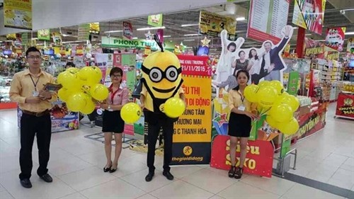 Việt Nam’s leading retailer of mobile phones, Thế Giới Di Động, has closed 22 outlets it had at the now Thai-owned Big C supermarket after failing to strike a deal.— Photo zing.vn Việt Nam’s leading retailer of mobile phones, Thế Giới Di Động, has closed 22 outlets it had at the now Thai-owned Big C supermarket after failing to strike a deal.— Photo zing.vn