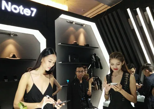 Tạm dừng bán Note7 tại Việt Nam và… những câu hỏi