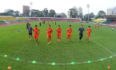 ĐT Việt Nam hướng đến AFF Cup 2016: Rèn thể lực ảnh 5 ĐT Việt Nam hướng đến AFF Cup 2016: Rèn thể lực ảnh 5