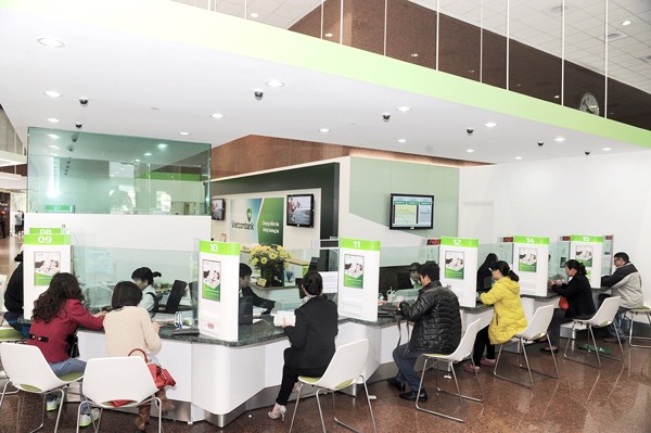 A Vietcombank branch in HCMC (Photo: SGGP) A Vietcombank branch in HCMC (Photo: SGGP)