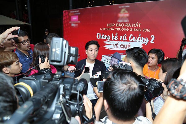 Comedian Truong Giang at the press conference Comedian Truong Giang at the press conference