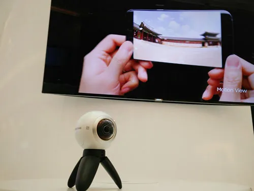Samsung Gear 360 giá gần 7 triệu đồng