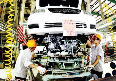 The auto manufacturing line of Toyota Vietnam (Photo: SGGP) The auto manufacturing line of Toyota Vietnam (Photo: SGGP)