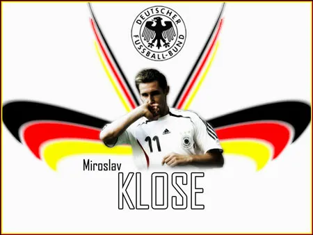 Chân dung huyền thoại bóng đá Đức: Miroslav Klose - Từ thợ mộc tới huyền thoại ảnh 1