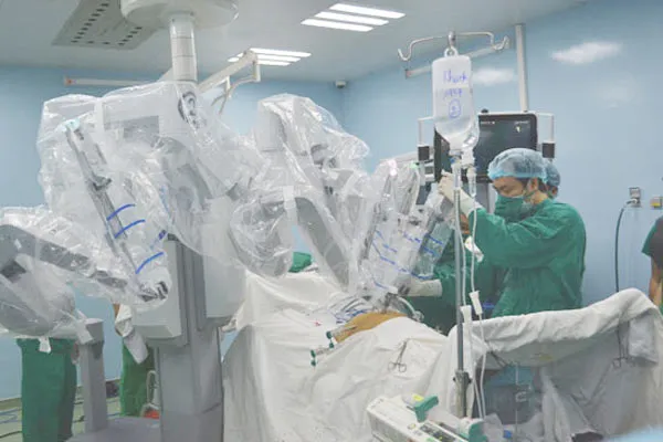 Bệnh viện Bình Dân khánh thành Phẫu thuật nội soi robot hình ảnh 3D ảnh 3 Bệnh viện Bình Dân khánh thành Phẫu thuật nội soi robot hình ảnh 3D ảnh 3