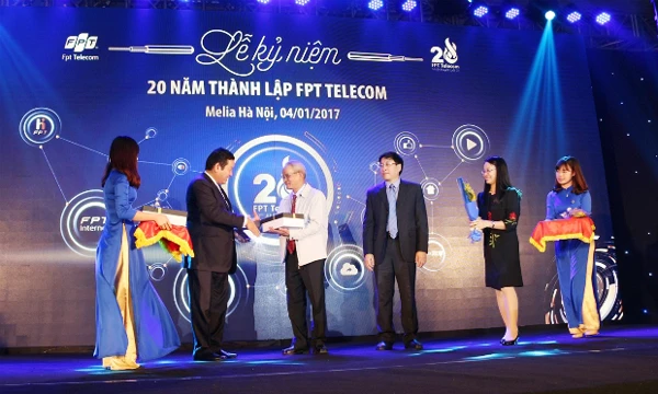 FPT Telecom kỷ niệm 20 năm thành lập