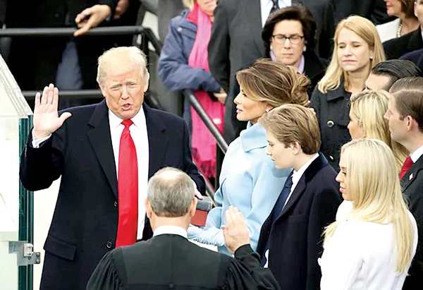 Tổng thống đắc cử Mỹ Donald Trump tuyên thệ nhậm chức
