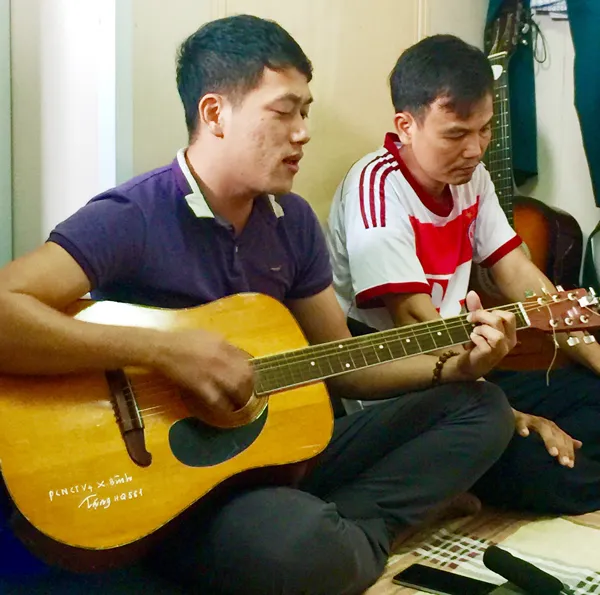 “Nhạc sĩ” 9X nơi biên hải