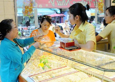 Gold price increases after two day of reduction on February 8th (Photo: SGGP) Gold price increases after two day of reduction on February 8th (Photo: SGGP)