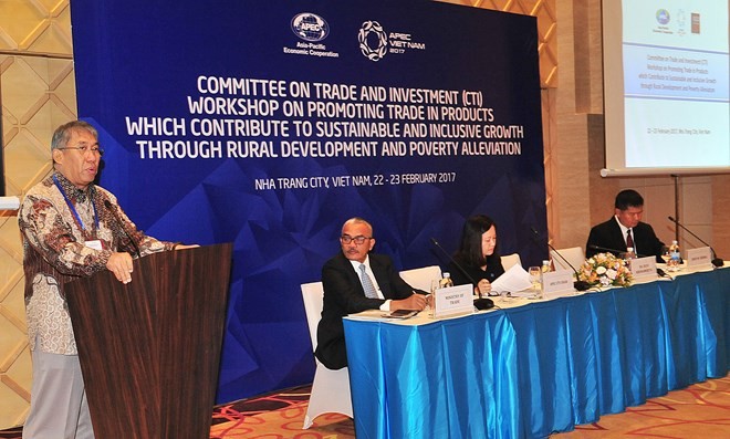 A workshop of the Committee on Trade and Investment on February 22 (Photo: VNA) A workshop of the Committee on Trade and Investment on February 22 (Photo: VNA)