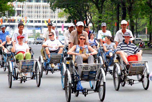 Tourist arrivals increase sharply Tourist arrivals increase sharply