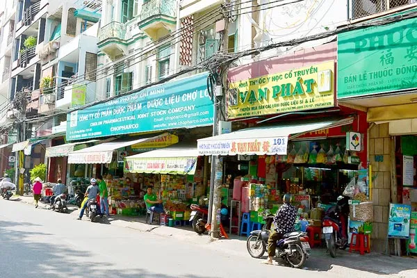 Diện mạo mới ở phố đông y