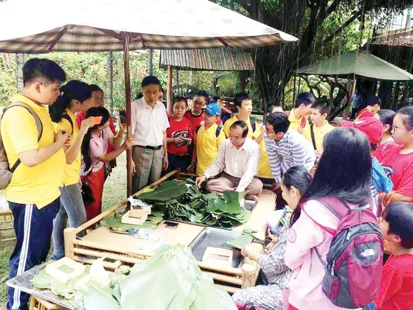 Không gian thấm đẫm hồn Việt